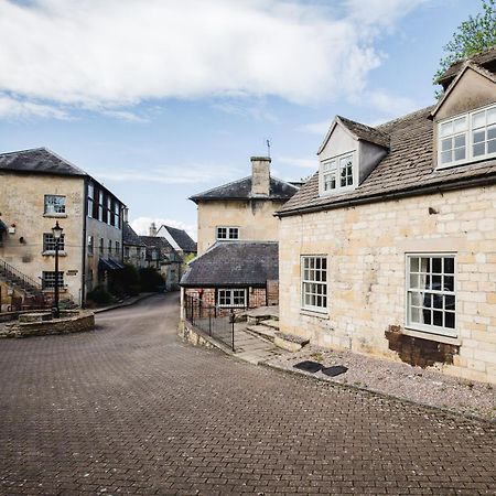 Queens Winchcombe Exterior photo